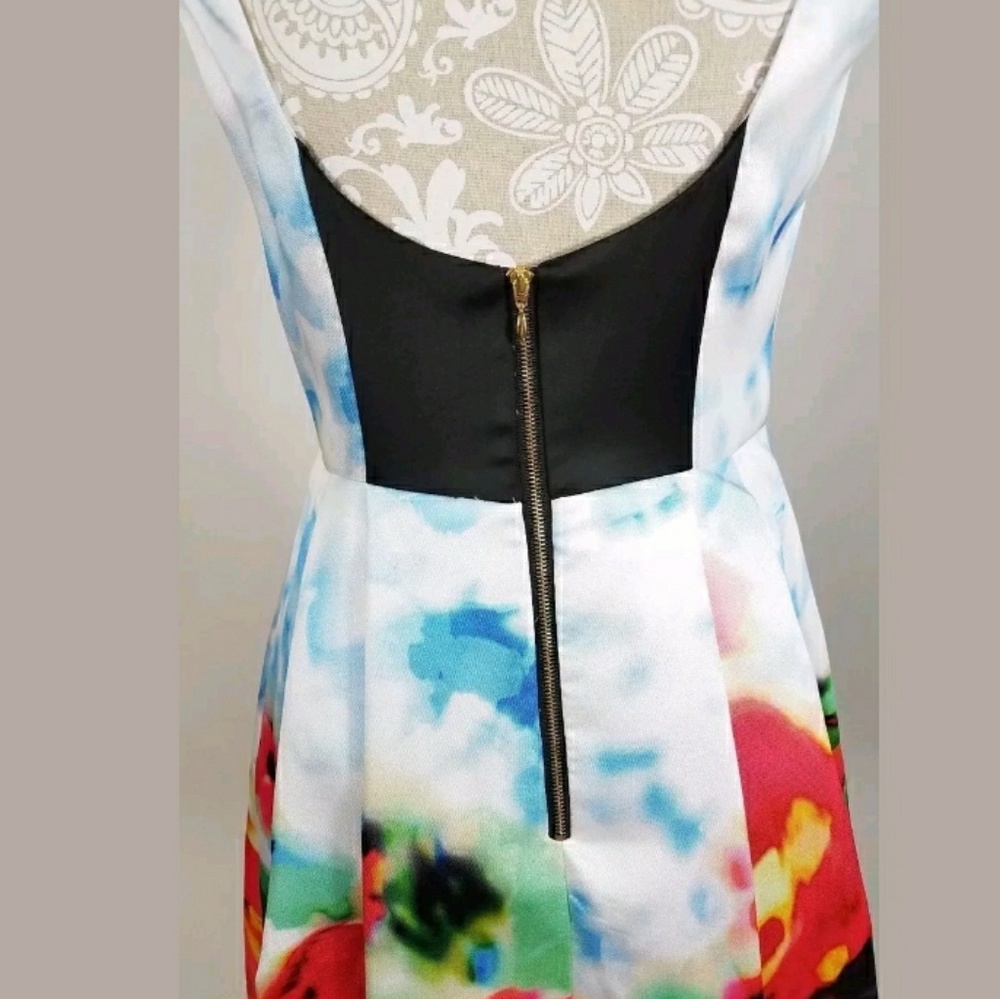 Nicole Miller Garden Princess Prom dress size 4 - Picture 5 of 7